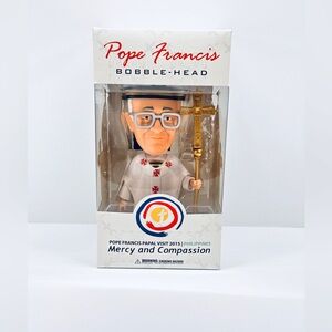 Pope Francis Bobblehead with Cross